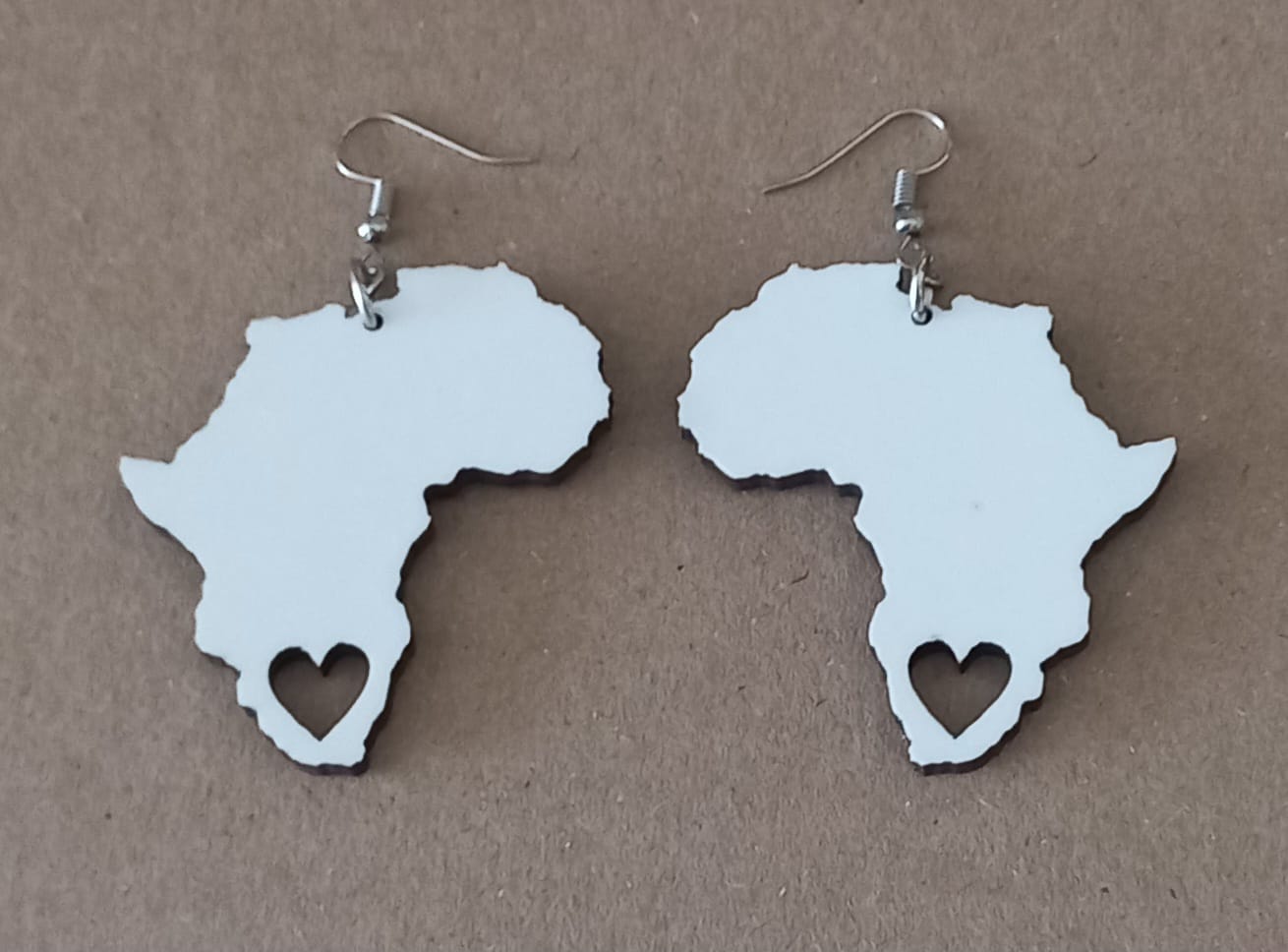 Africa Map Earrings - Solid Colours